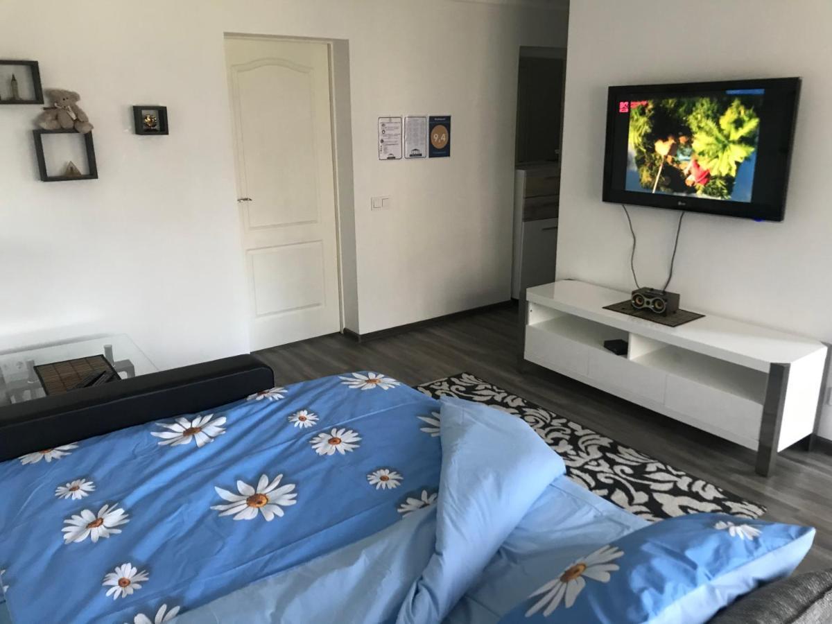 Fine Apartment Jelgava Bagian luar foto