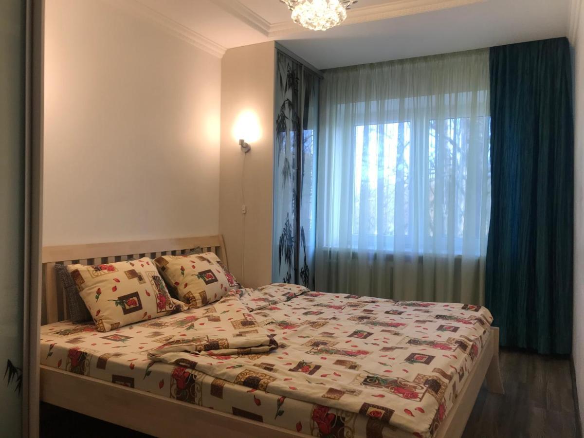 Fine Apartment Jelgava Bagian luar foto