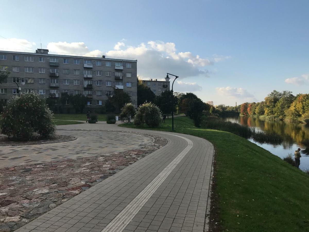 Fine Apartment Jelgava Bagian luar foto